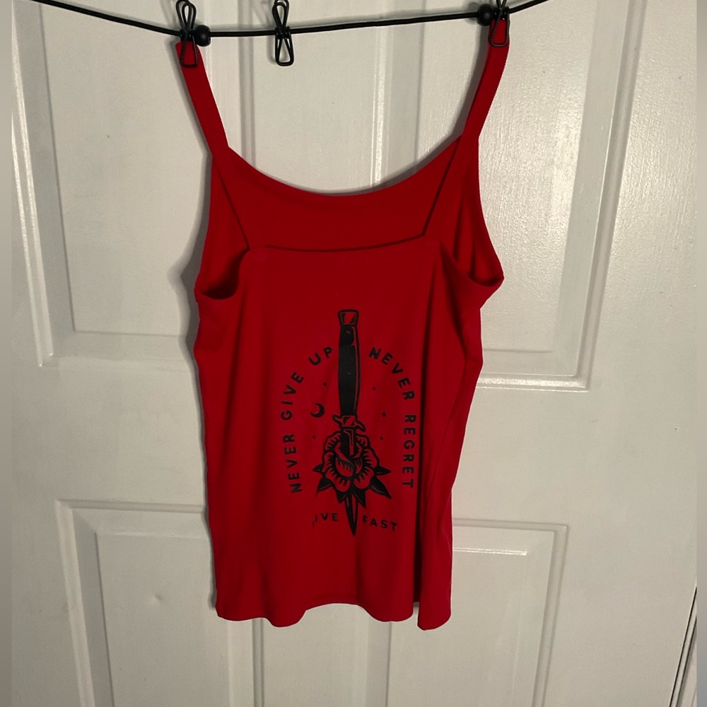Large red tank top never give up never regret front and back